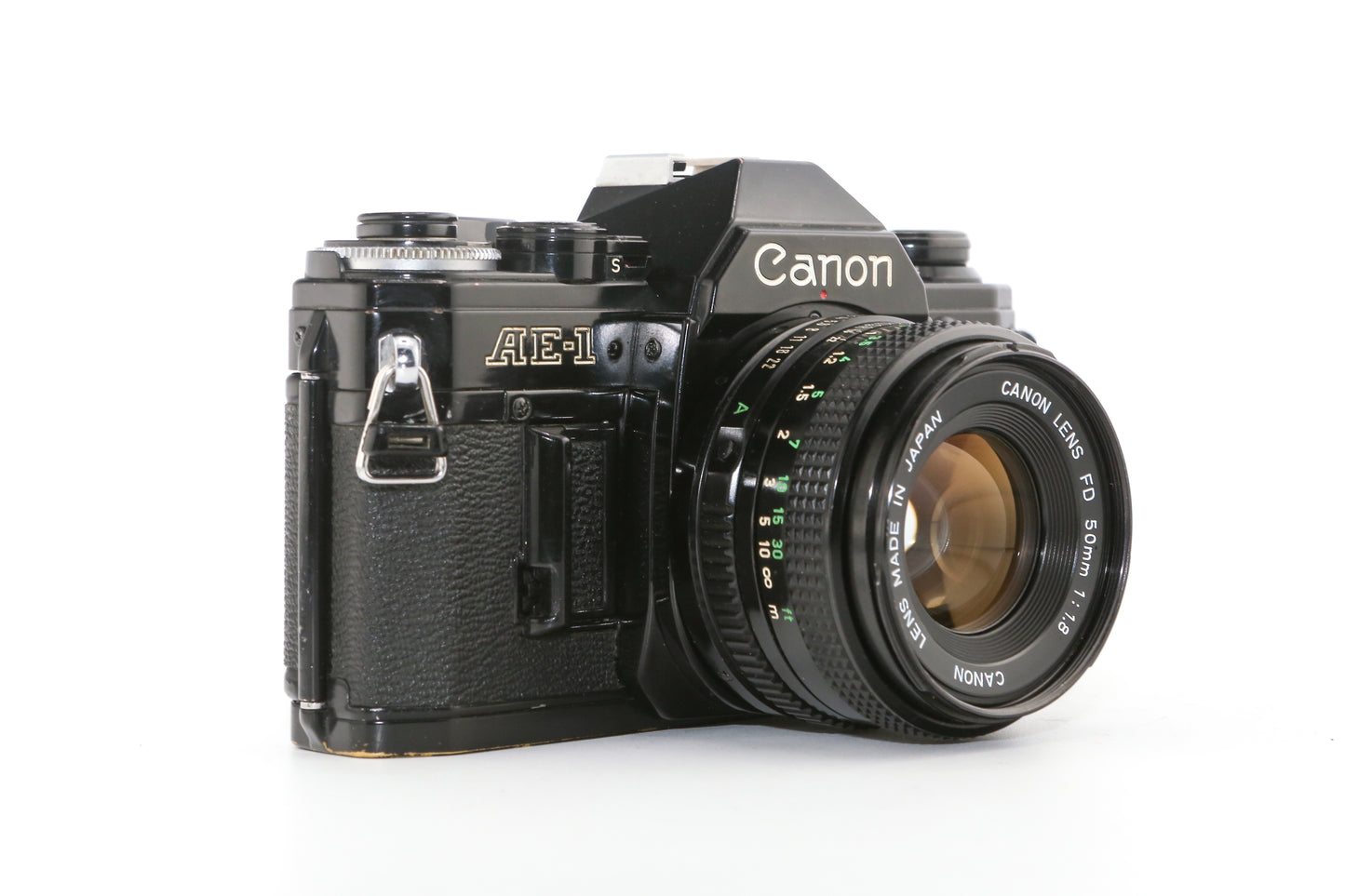 Canon AE-1 + 50mm f/1.8