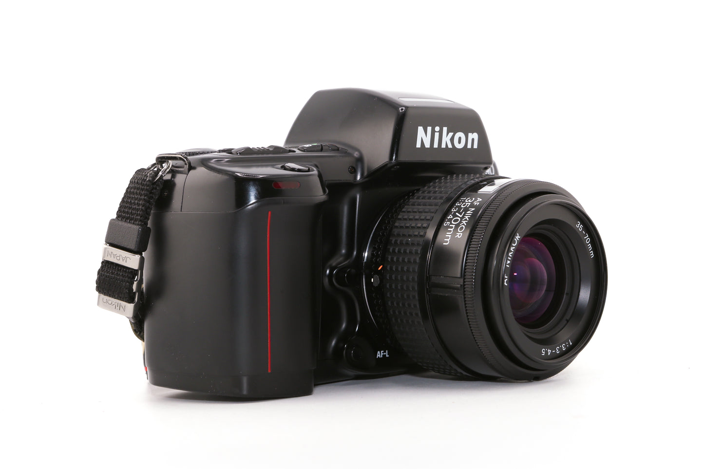 Nikon F90 + AF Nikkor 35-70mm f/3.3-4.5