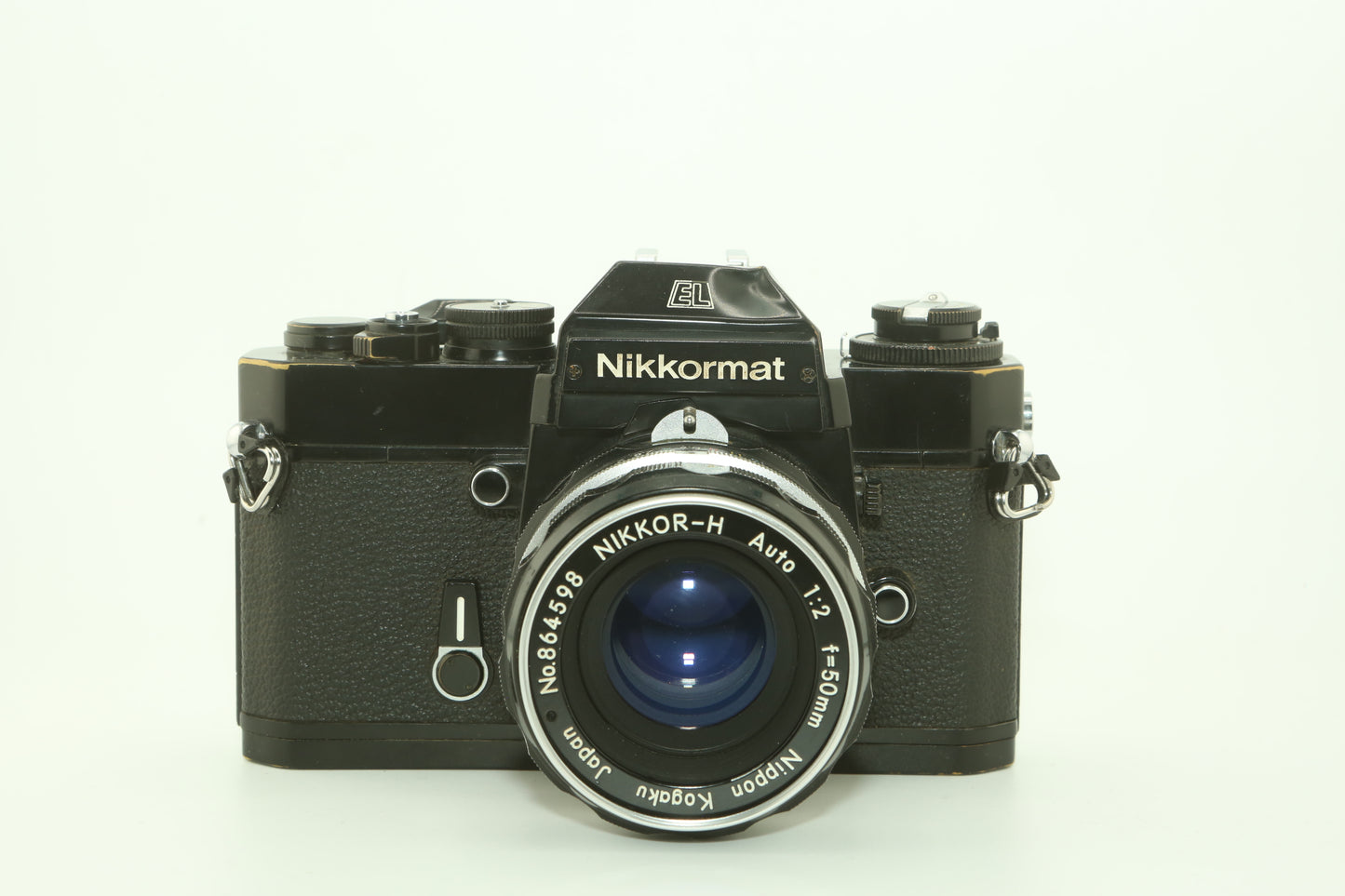Nikkormat EL + 50mm F2