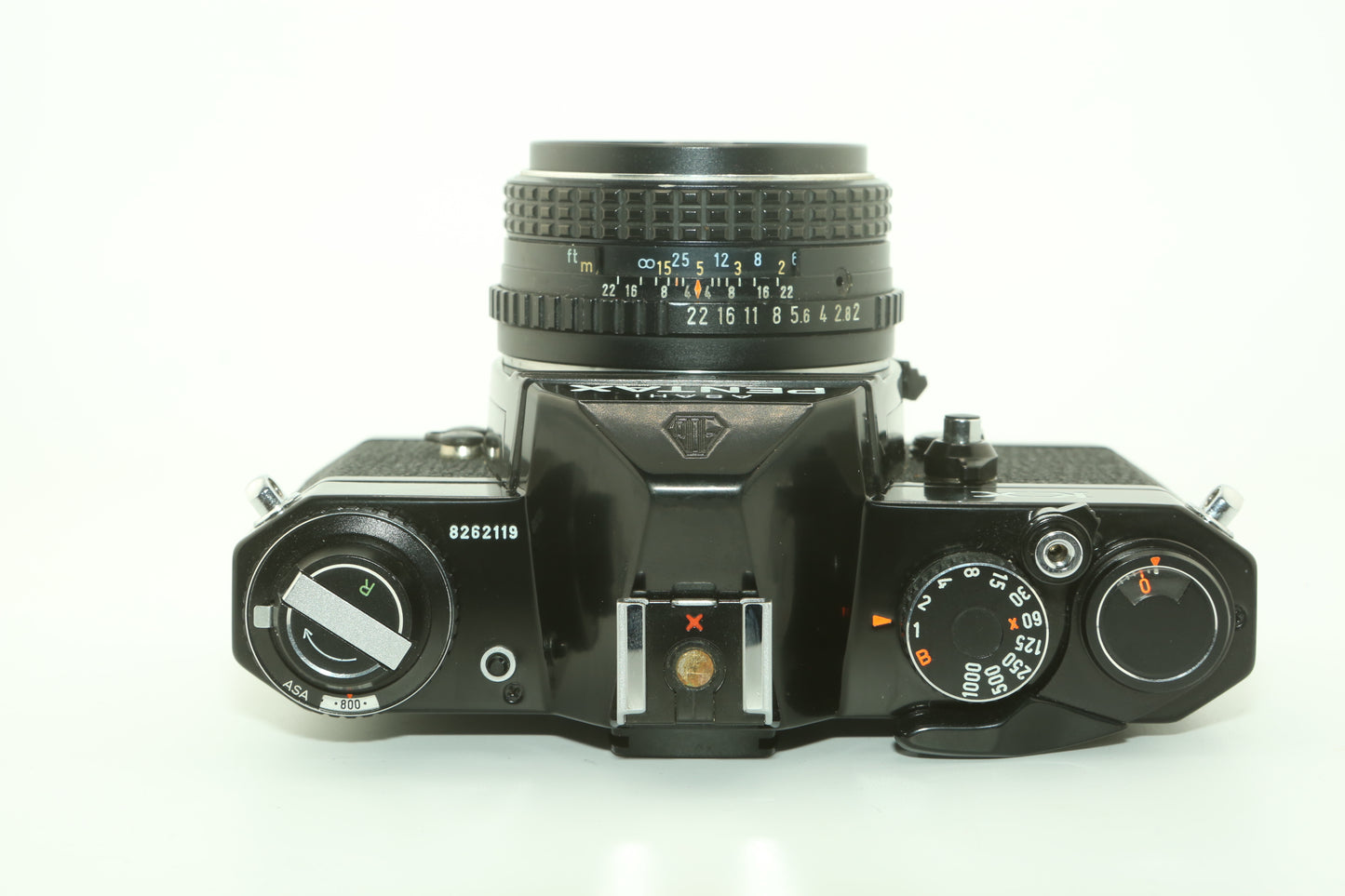 Pentax KX + 50mm F2