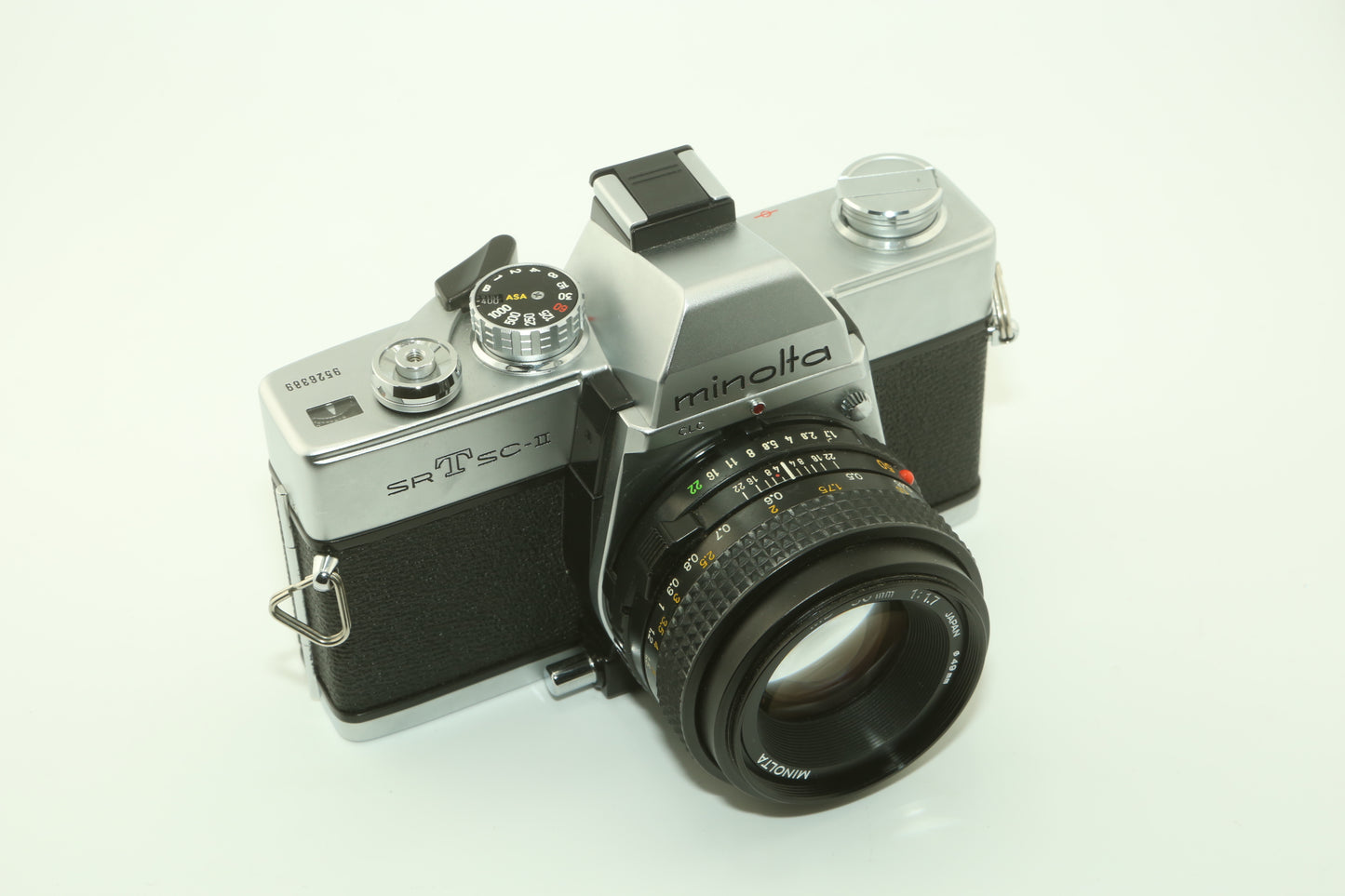 Minolta SRT SC-II + 50mm F1.7