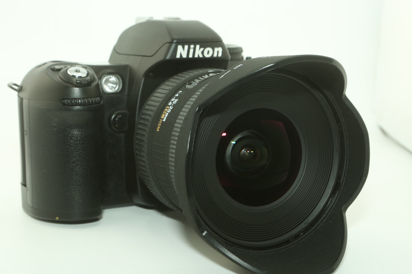 Nikon F80 + wide angle zoom