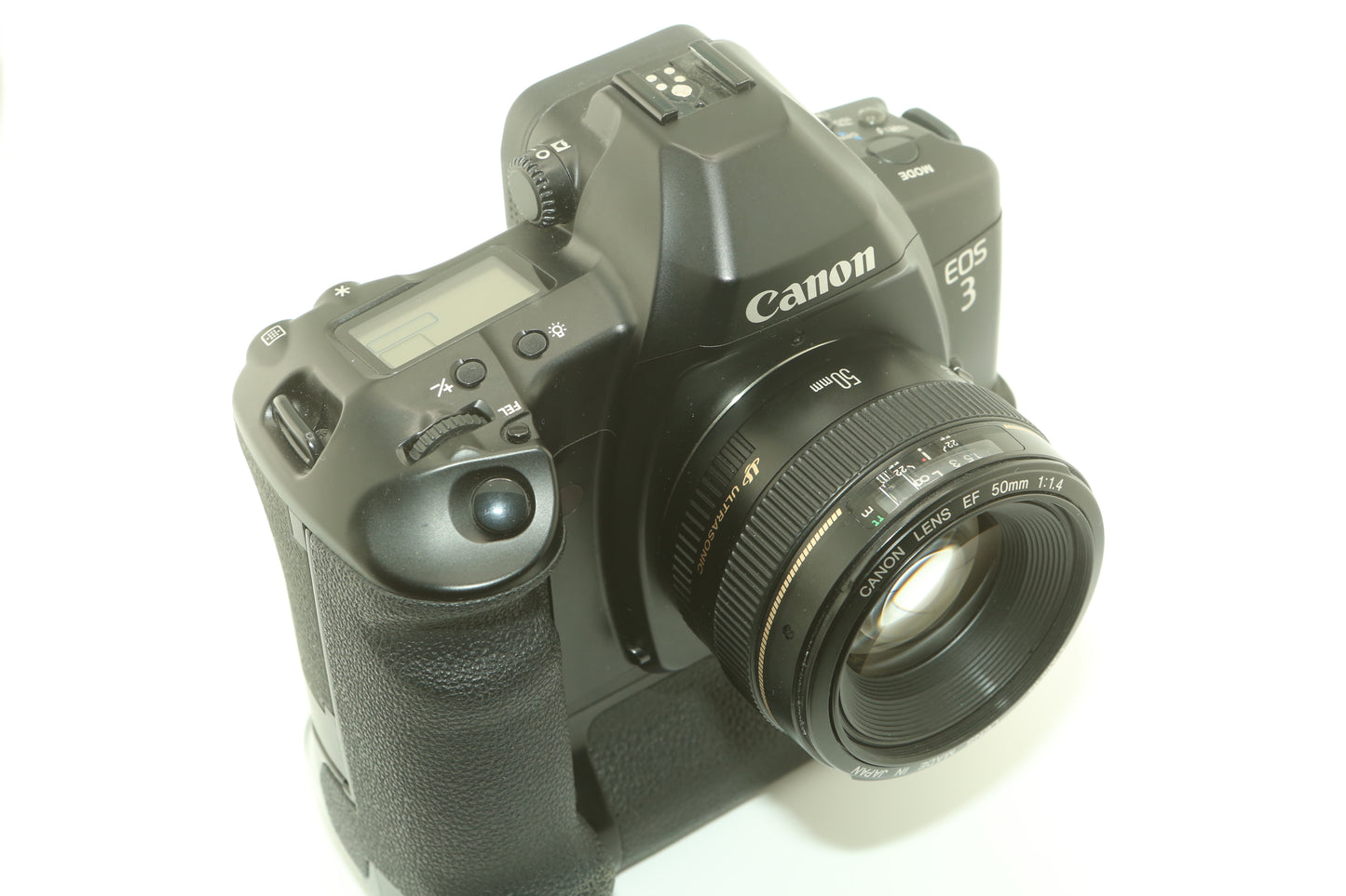Canon EOS 3 + 50mm F1.4