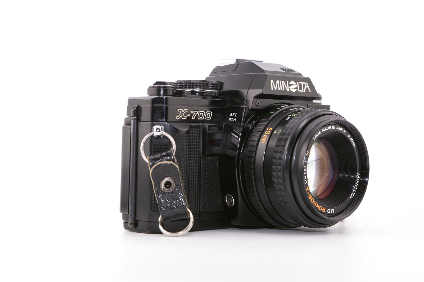 Minolta X-700 + 50mm F1.7
