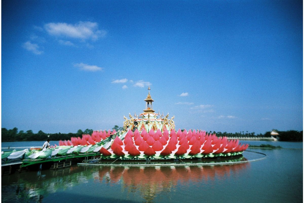 LomoChrome Color ’92 - 110