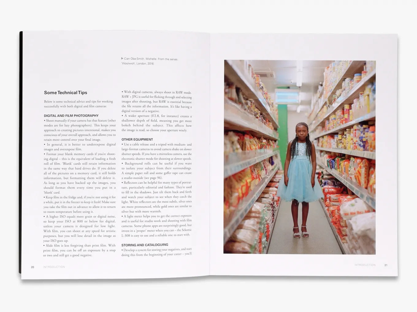 The Portrait Photographer's Manual - Cian Oba-Smith, Max Ferguson
