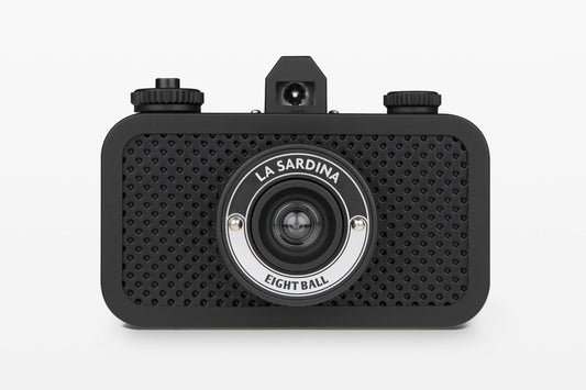 La Sardina Camera 8-Ball Edition