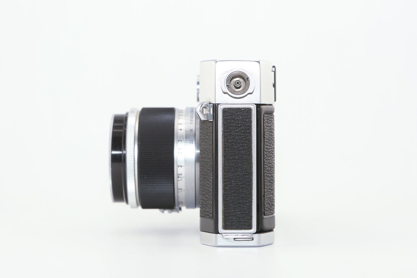 Canon P + 50mm f/1.8