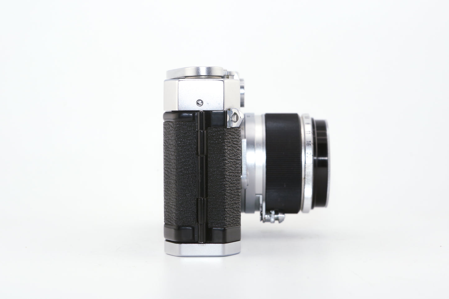 Canon P + 50mm f/1.8