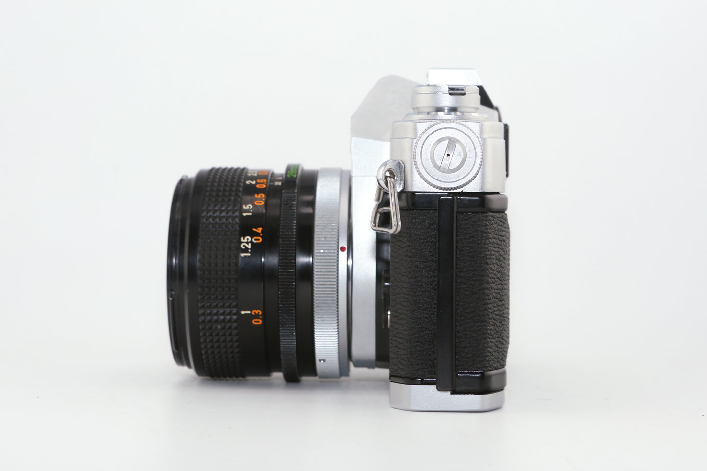 Canon FTb QL + 28mm f/2.8