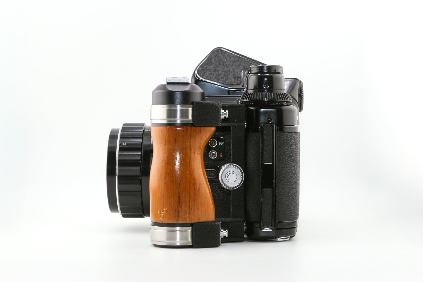Pentax 6x7 MLU + 105mm f/2.4 SMC Takumar