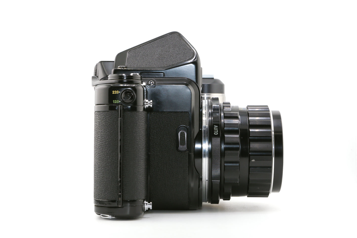Pentax 6x7 MLU + 105mm f/2.4 SMC Takumar