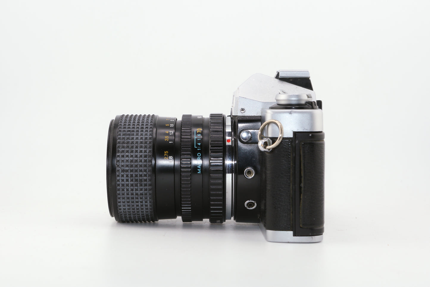 Minolta XG-1 + MD Zoom 28-70mm f/3.5-4.8
