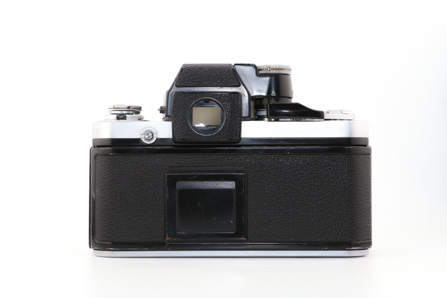 Nikon F2 + Nikkor 24mm f/2.8
