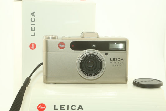 Leica Minilux Zoom ---MINT---