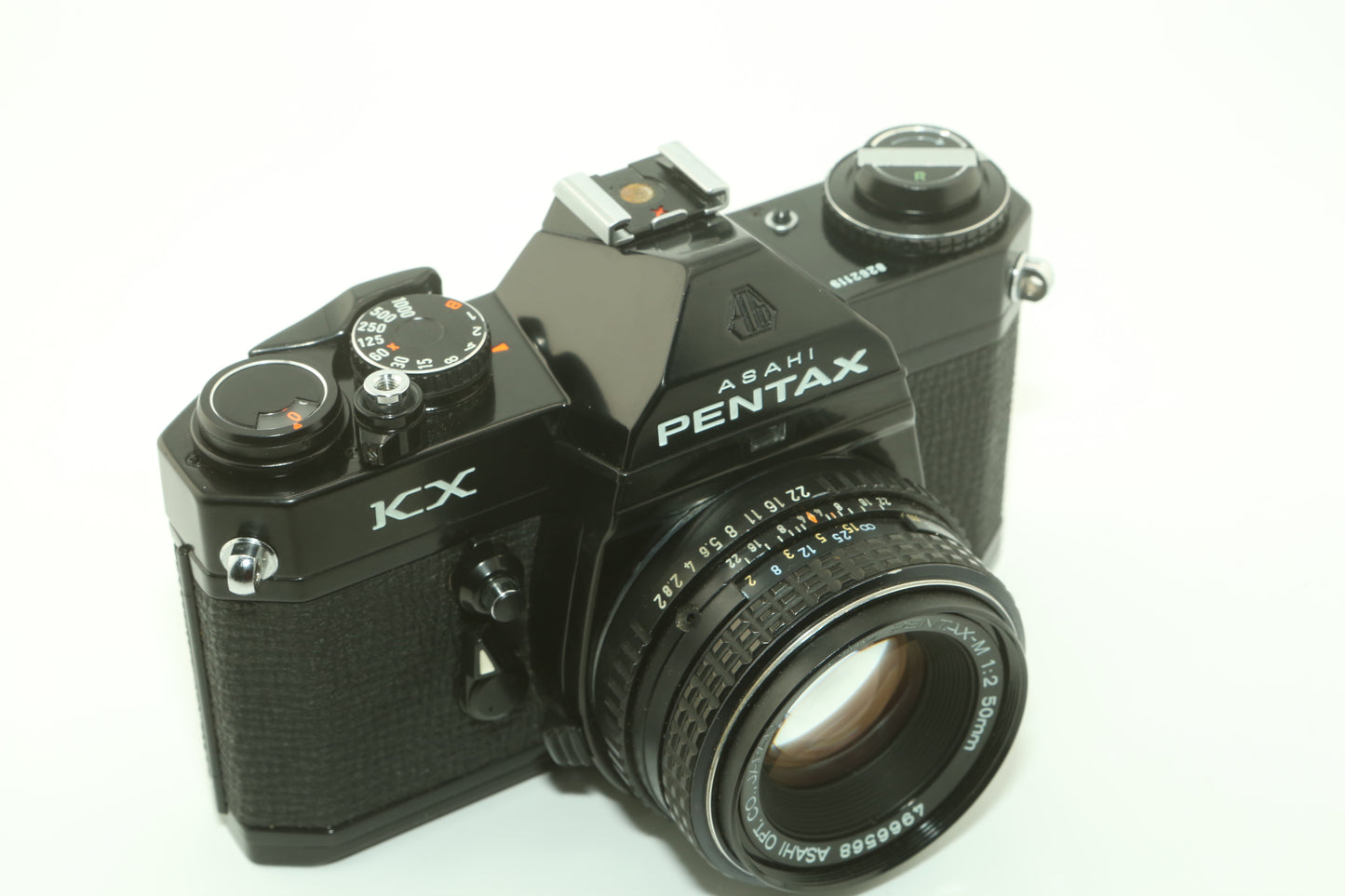 Pentax KX + 50mm F2