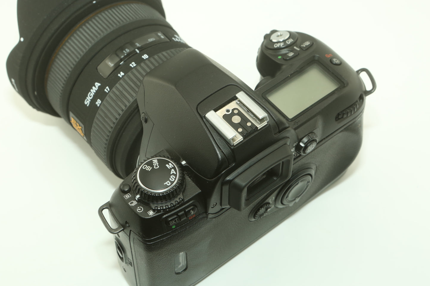 Nikon F80 + wide angle zoom