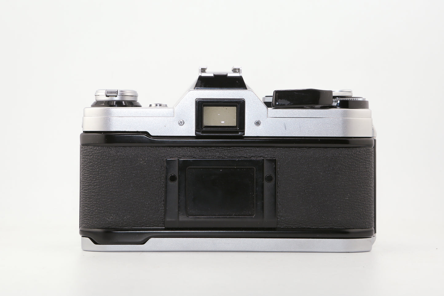 Canon AE-1 + Sigma 28-70mm f/3.5