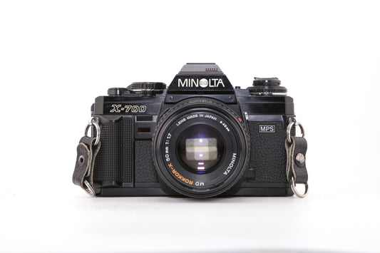Minolta X-700 + 50mm F1.7