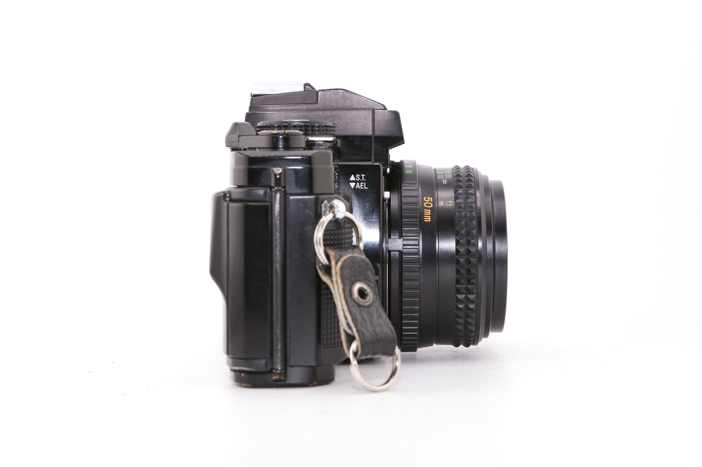 Minolta X-700 + 50mm F1.7