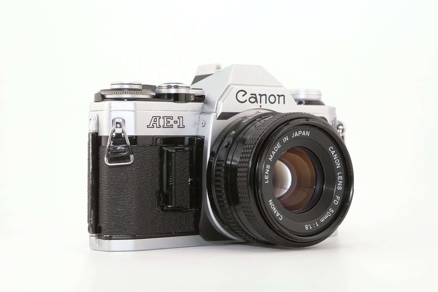 Canon AE-1 + 50mm f/1.8 + Canon Data Back
