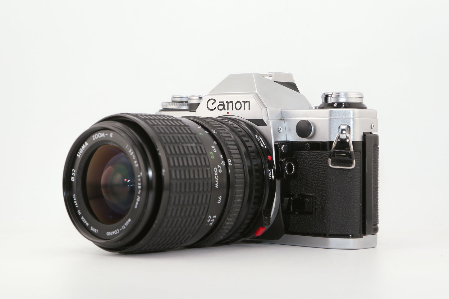 Canon AE-1 + Sigma 28-70mm f/3.5