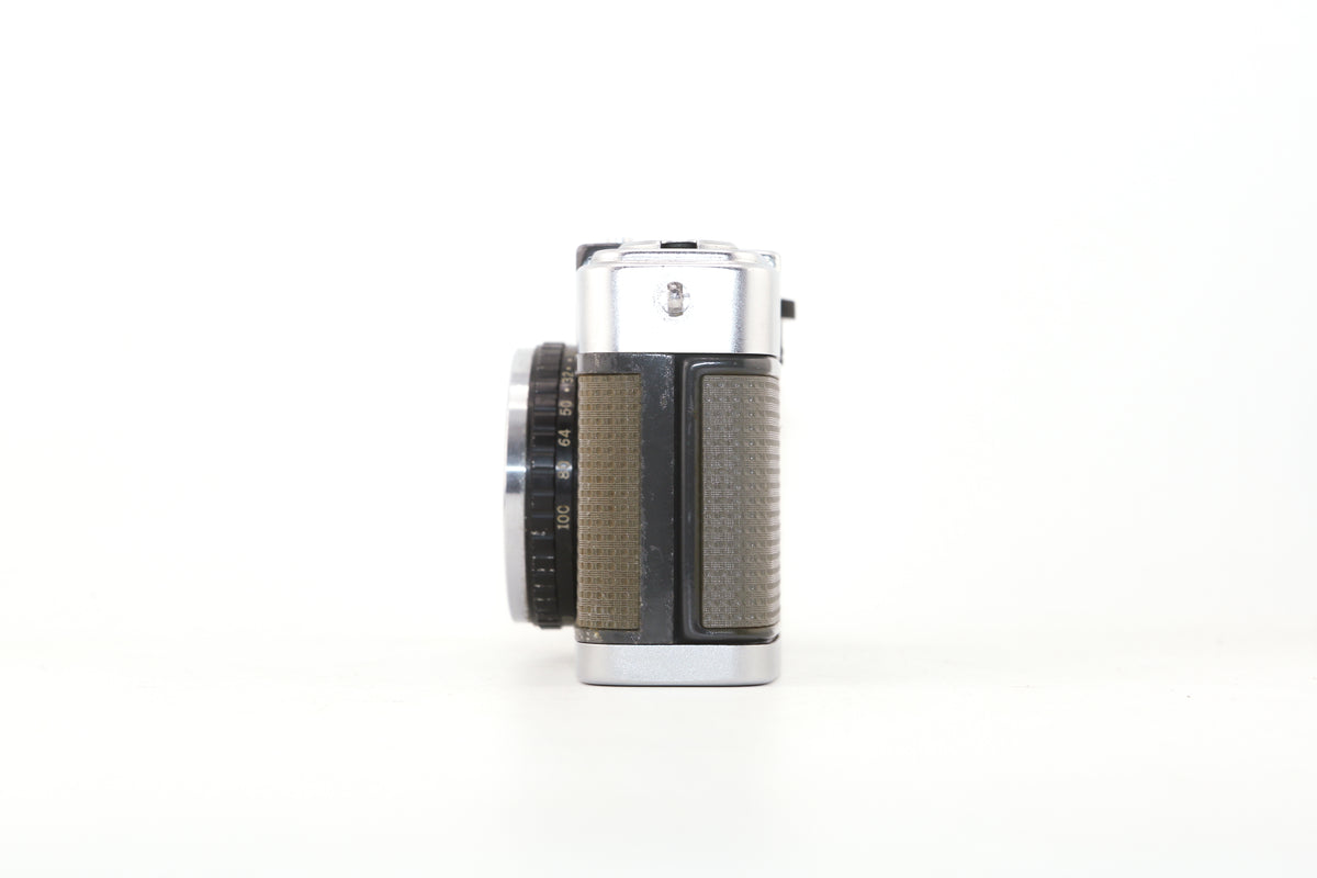 Olympus Pen-EE
