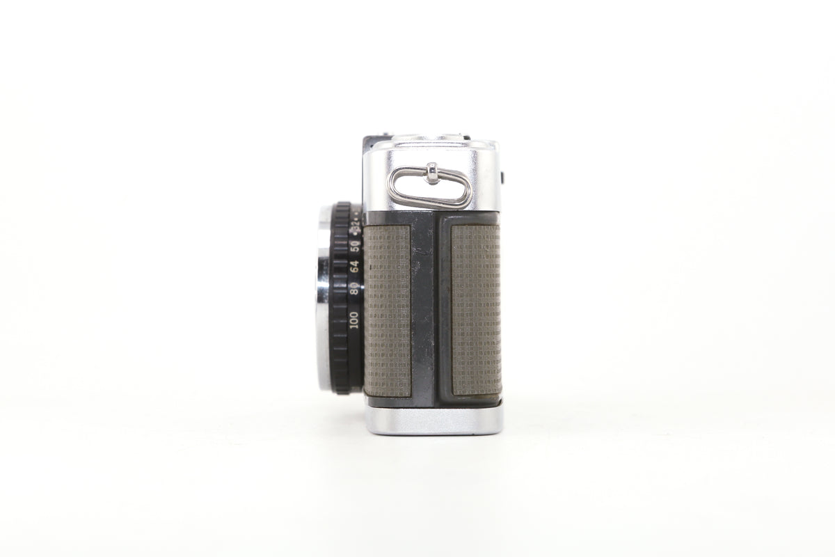 Olympus Pen-EE