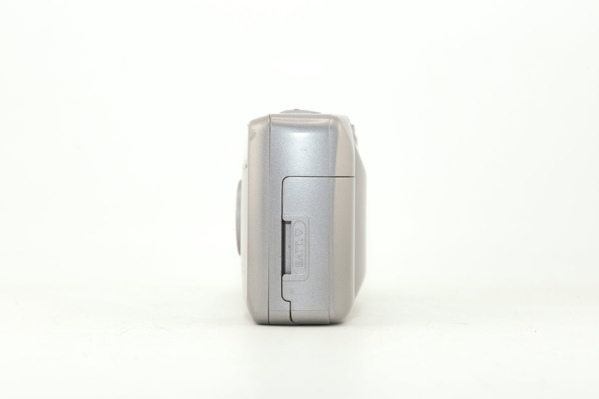 Yashica T-Proof (T5)