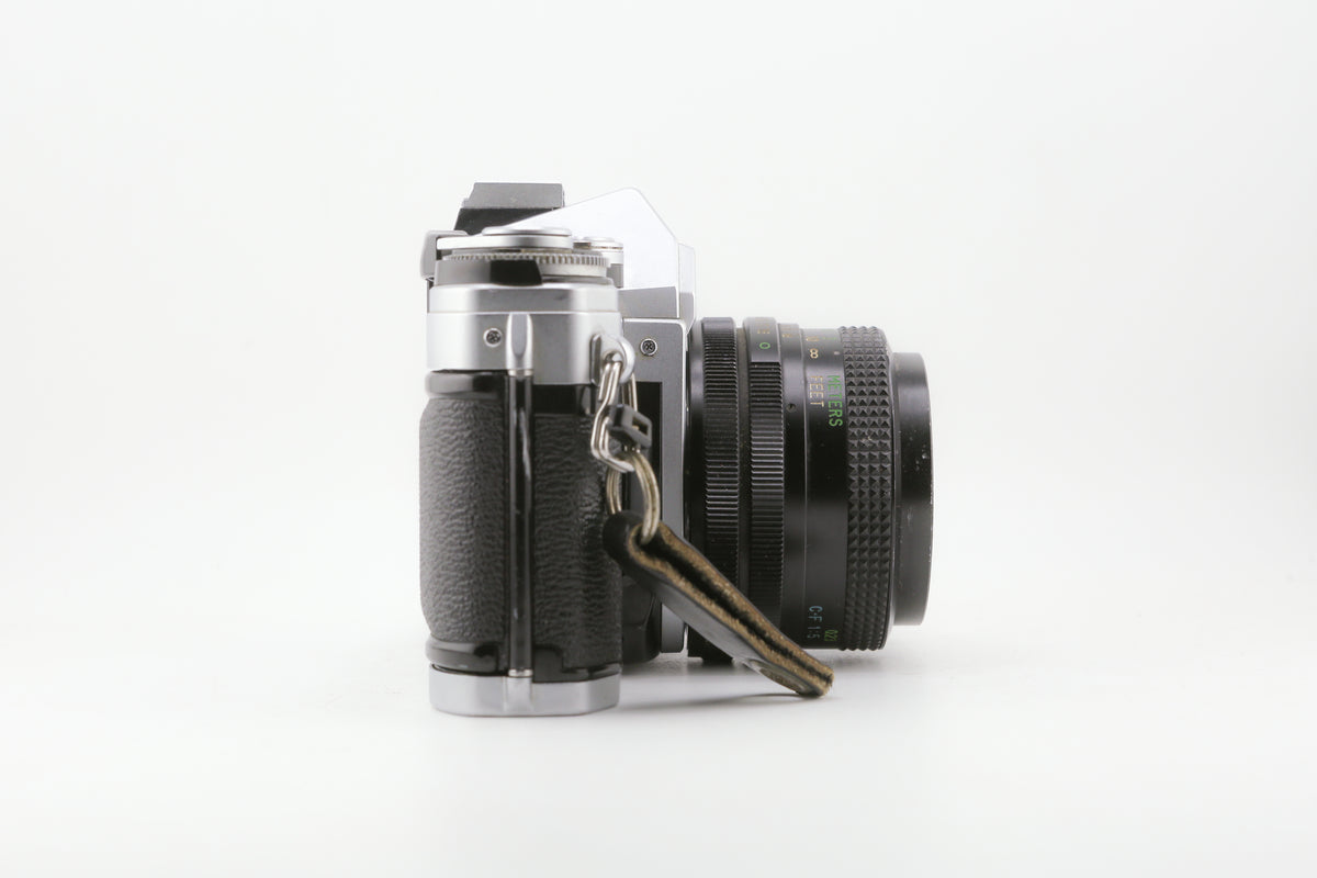 Canon AT-1 + Vivitar 28mm f/2.8