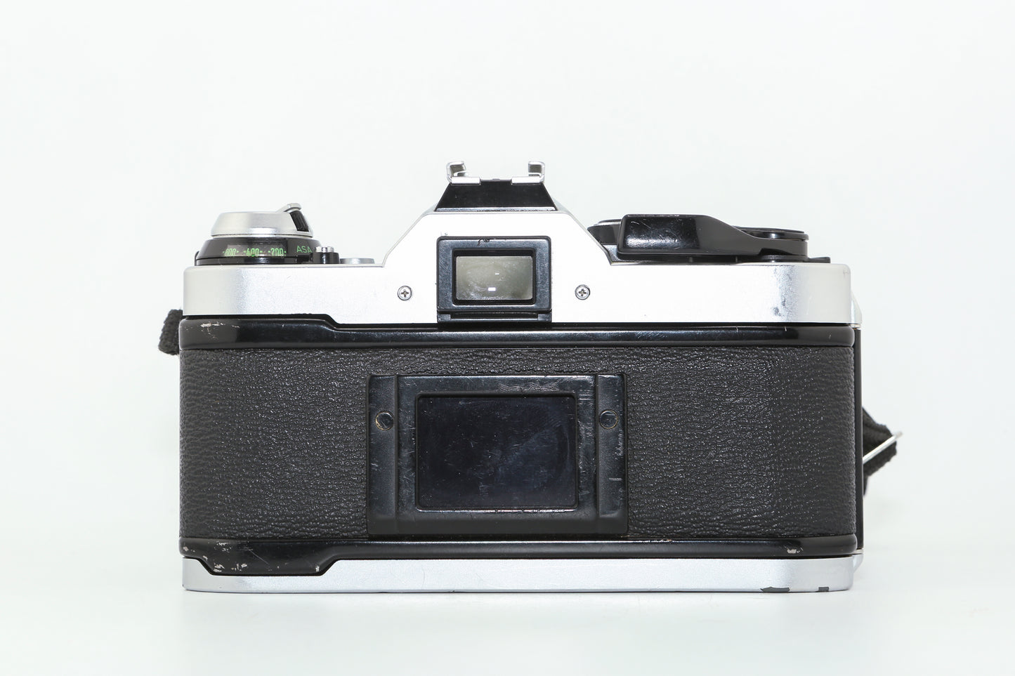 Canon AE-1 Program + 50mm f/1.8