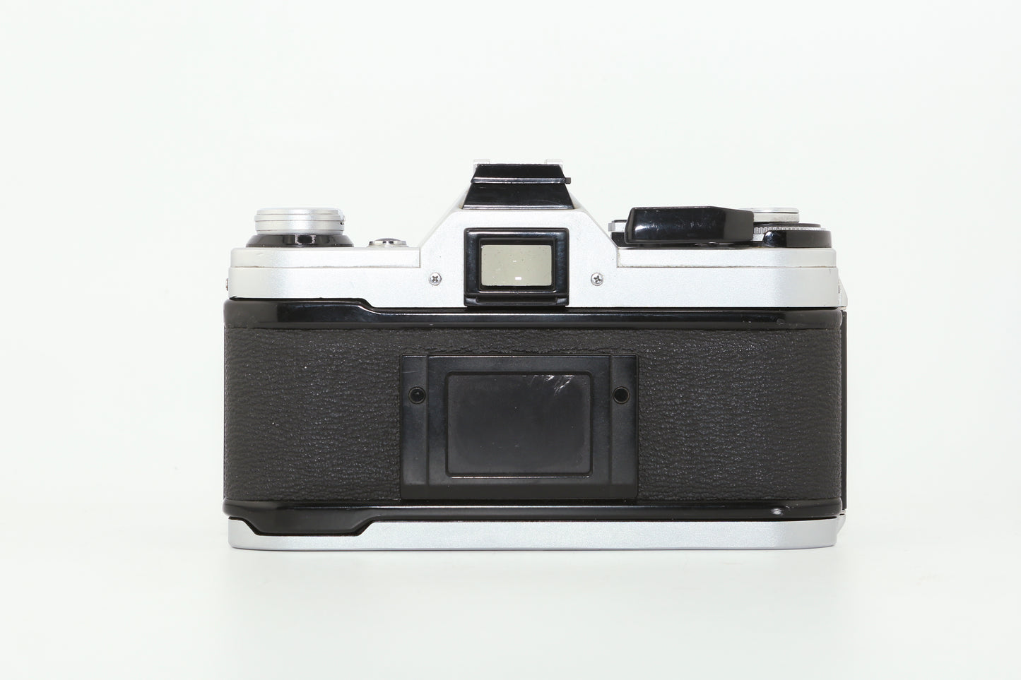 Canon AE-1 + 50mm f/1.8