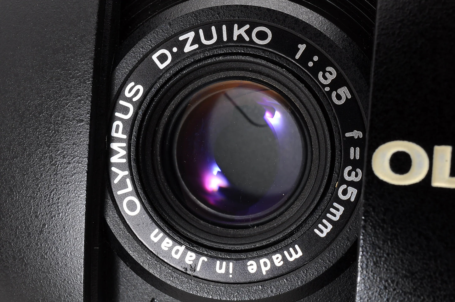 Olympus XA2 + A11 flash + box