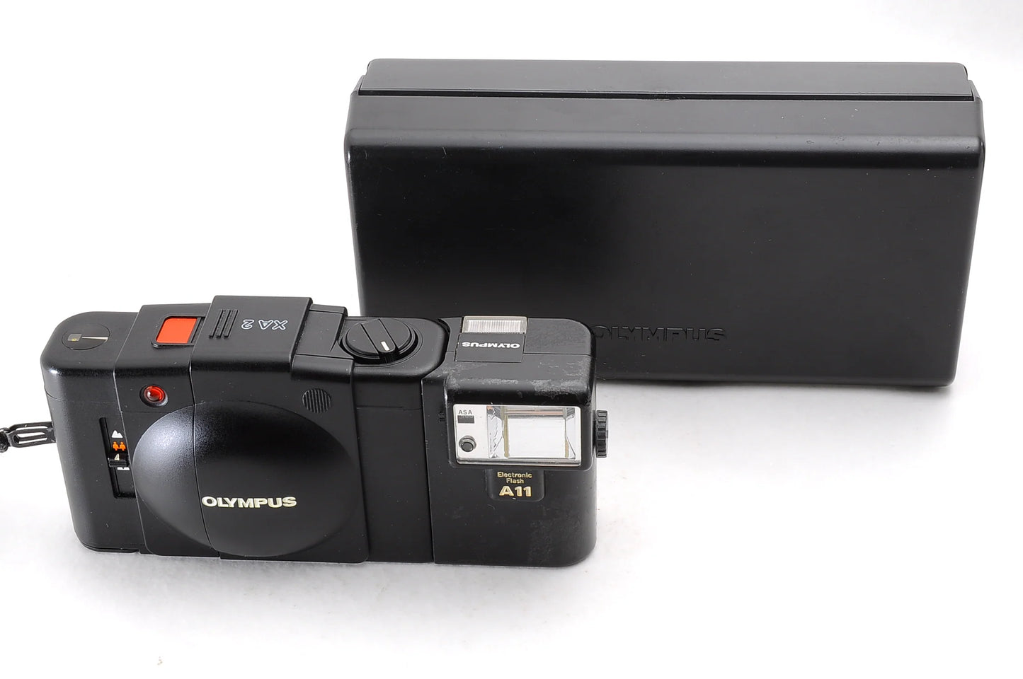 Olympus XA2 + A11 flash + box