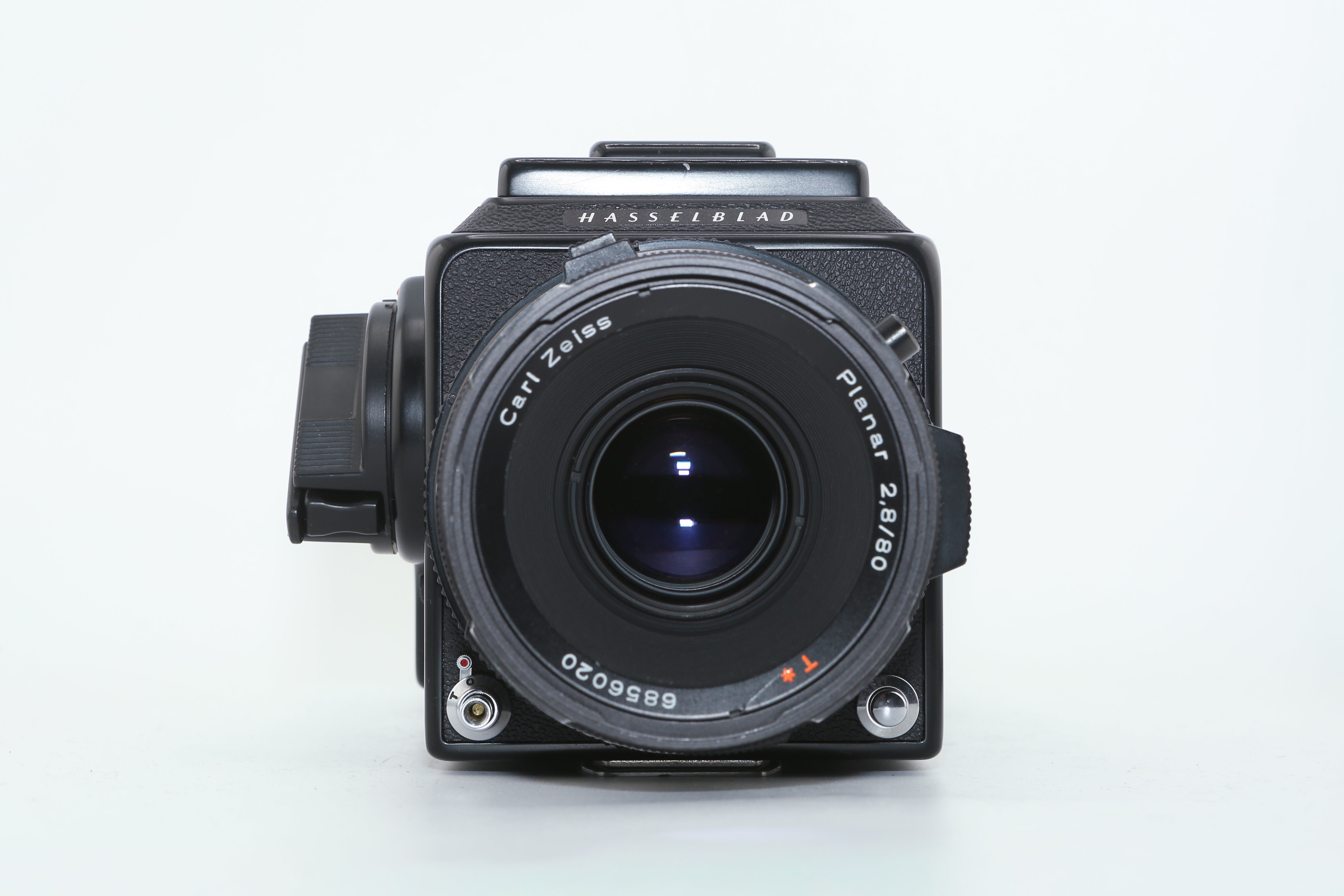 Hasselblad 500 C/M + Planar 80mm 2.8 – Studio Argentique