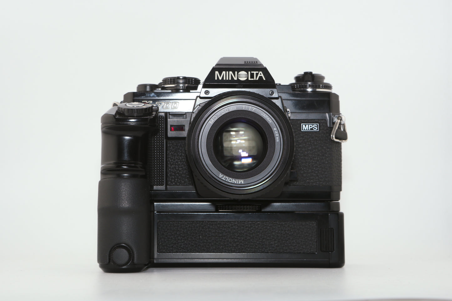 Minolta X-700 + Film Winder