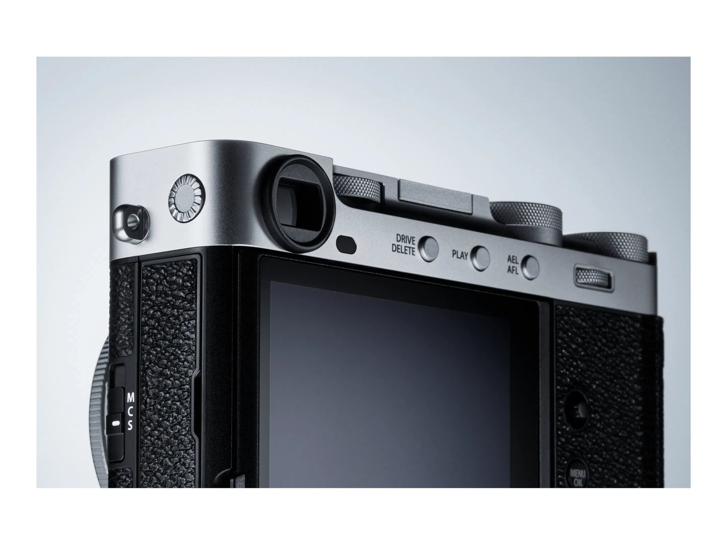FujiFilm X-E5 Mirrorless Camera