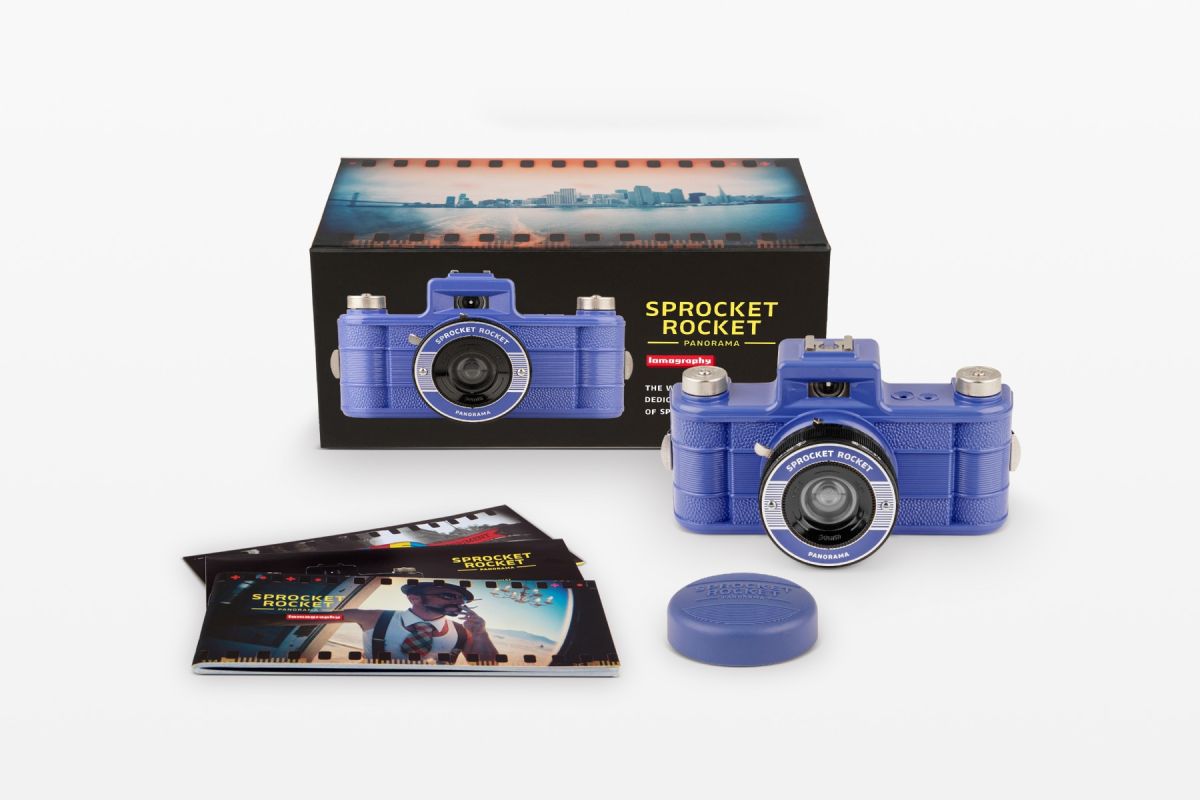 Lomography Sprocket Rocket Panoramic 35mm Baja Blue