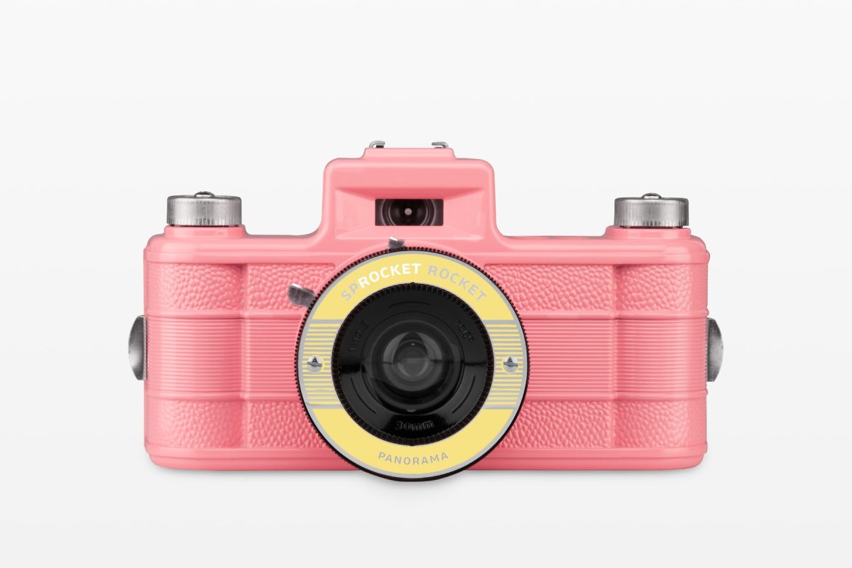 Lomography Sprocket Rocket - 35 mm Panoramic Camera