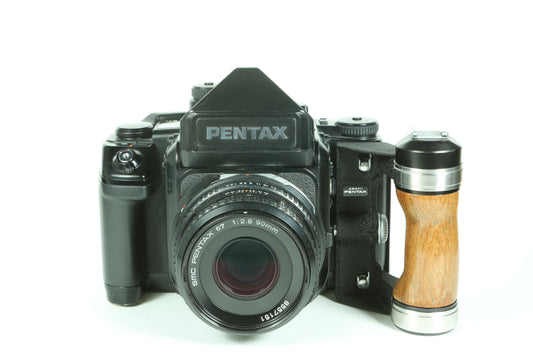 Pentax 67 II + 90mm f2.8