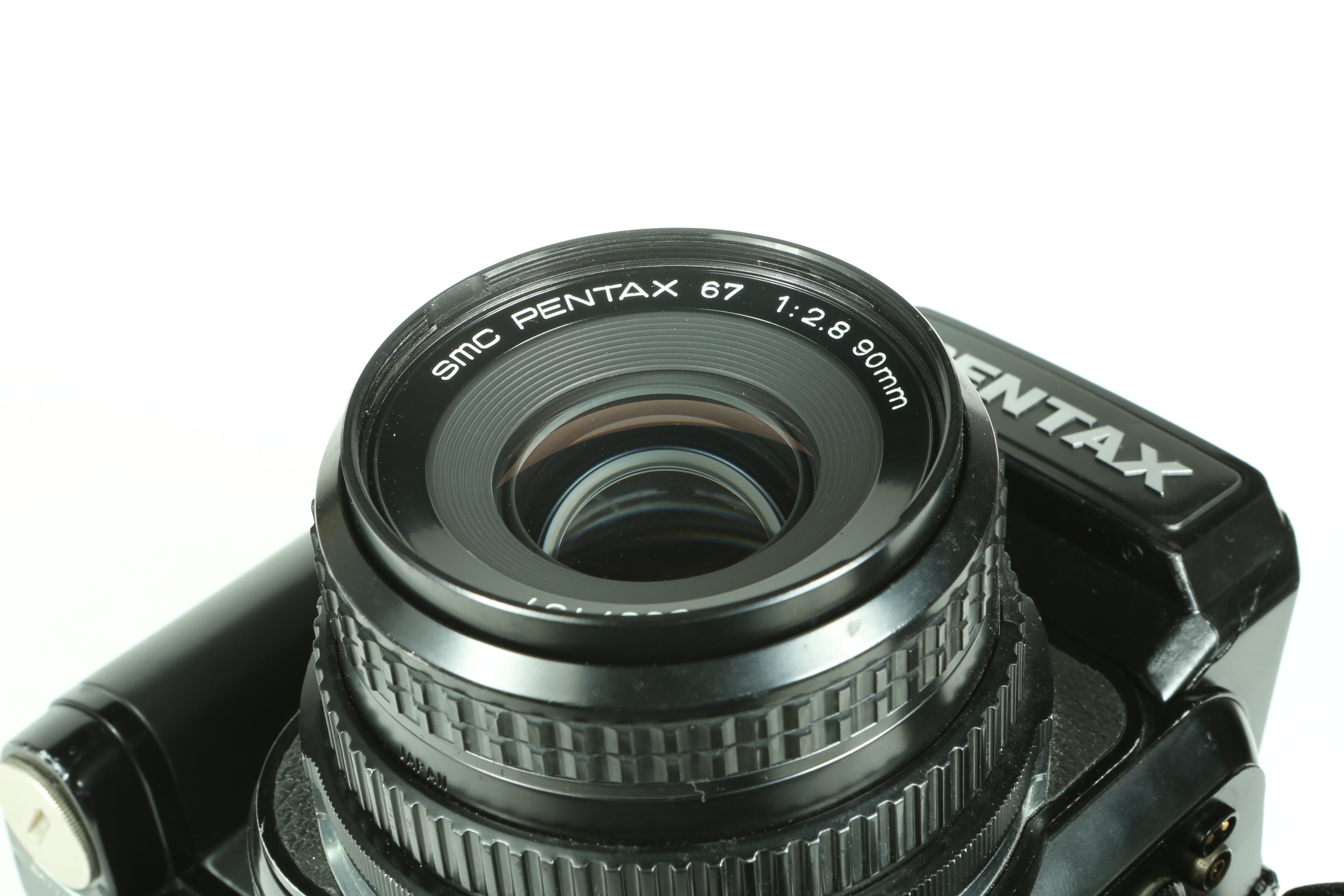 Pentax 67 II + 90mm f2.8 – Studio Argentique