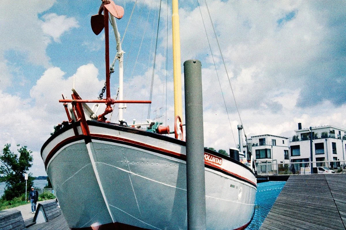 Wolfen NC500 400 ISO 35mm Color Film EXPIRED